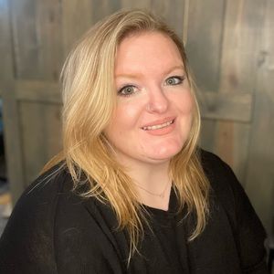 Meet your Posher, Stacie